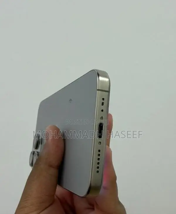 Apple iPhone 15 Pro Max (Used)
