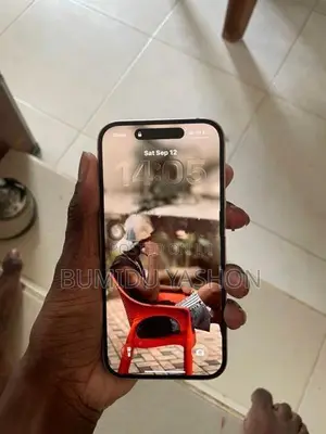 Apple iPhone 15 (Used)