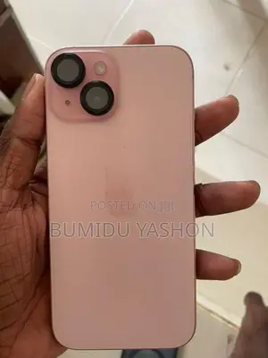 Apple iPhone 15 (Used)