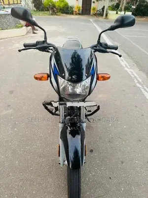 Bajaj CT100 2026