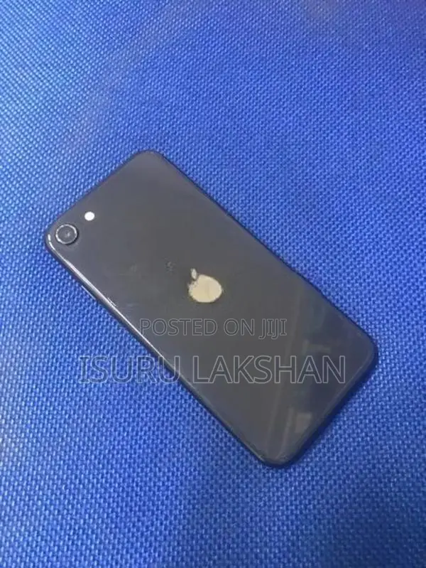 Apple iPhone SE 2 (Used)