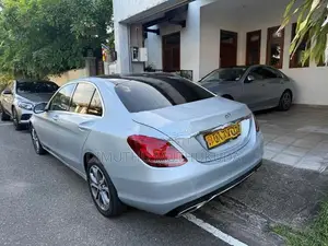 Mercedes Benz C350 2017