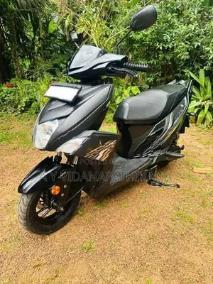 Yamaha RayZR Dark Night 2019