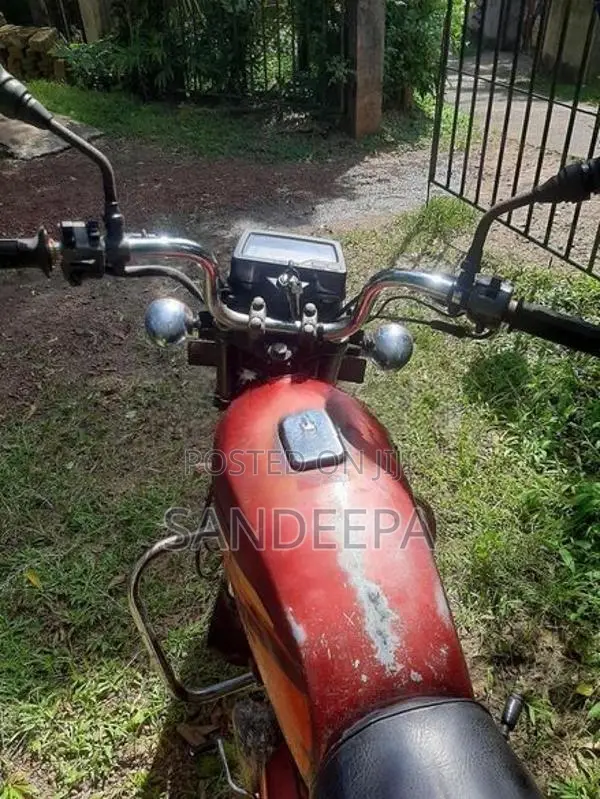 Bajaj 4s 1995
