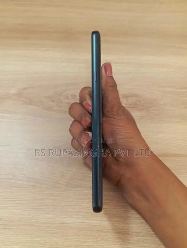 LG Q9 4GB, 64GB (Used)