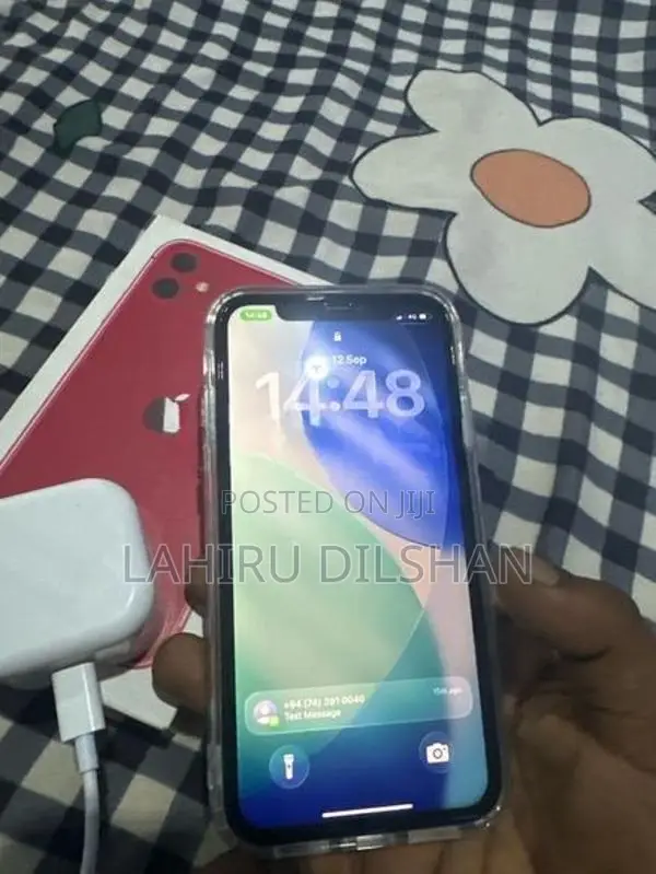 Apple iPhone 11 (Used)