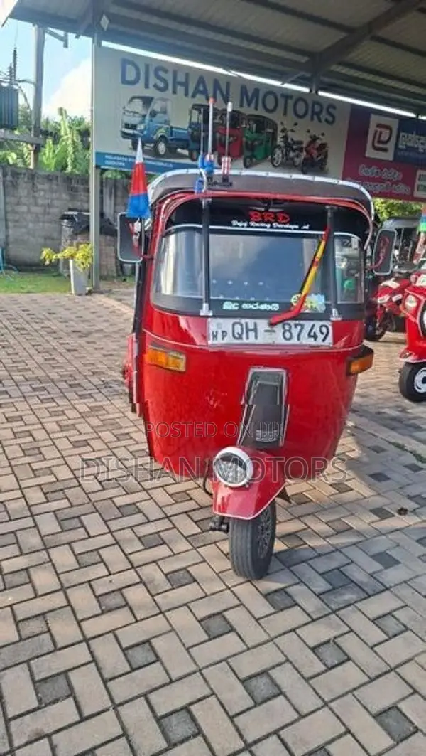 Bajaj RE 2 Strok 2006
