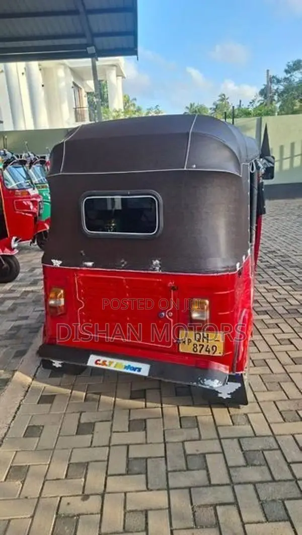 Bajaj RE 2 Strok 2006