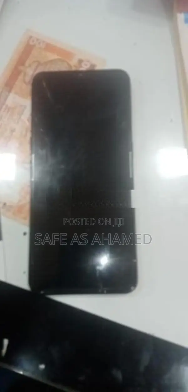 Oppo A31 (Used)