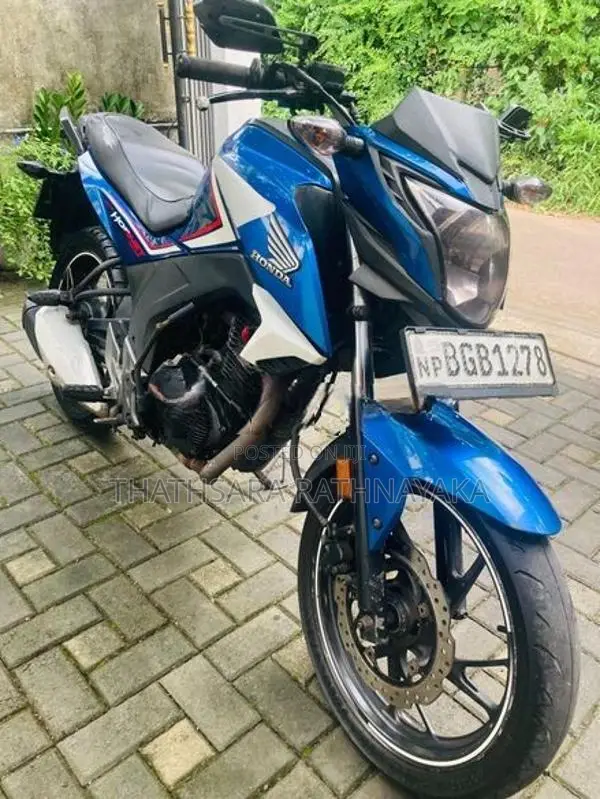 Honda CB Hornet 160R 2017