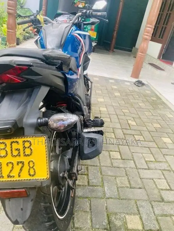 Honda CB Hornet 160R 2017