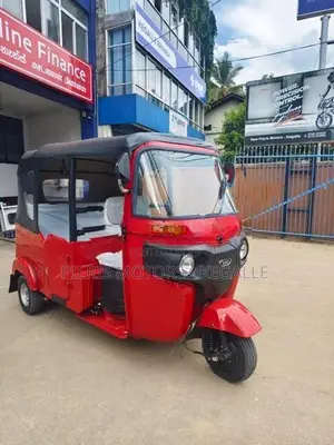 Bajaj RE 2026