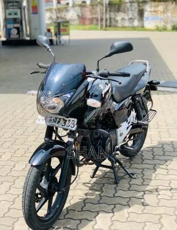 Bajaj Pulsar 150 2021