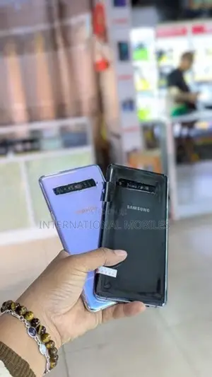 Samsung Galaxy S10 5G Fullset (Used)