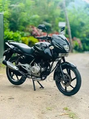 Bajaj Pulsar 150 2015