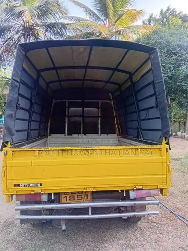 Mitsubishi Delica 1979