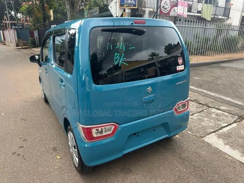 Suzuki Wagon R Fx Safety 2025