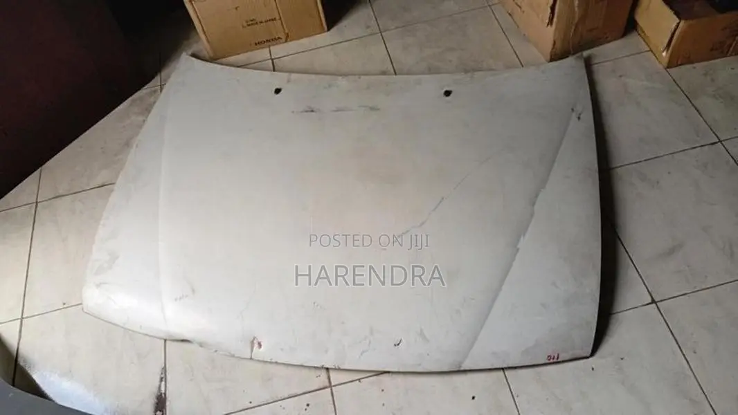 Toyota corolla 110 Bonnet