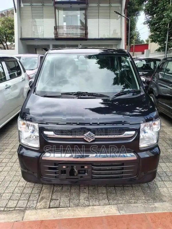 Suzuki Wagon R FX 2025