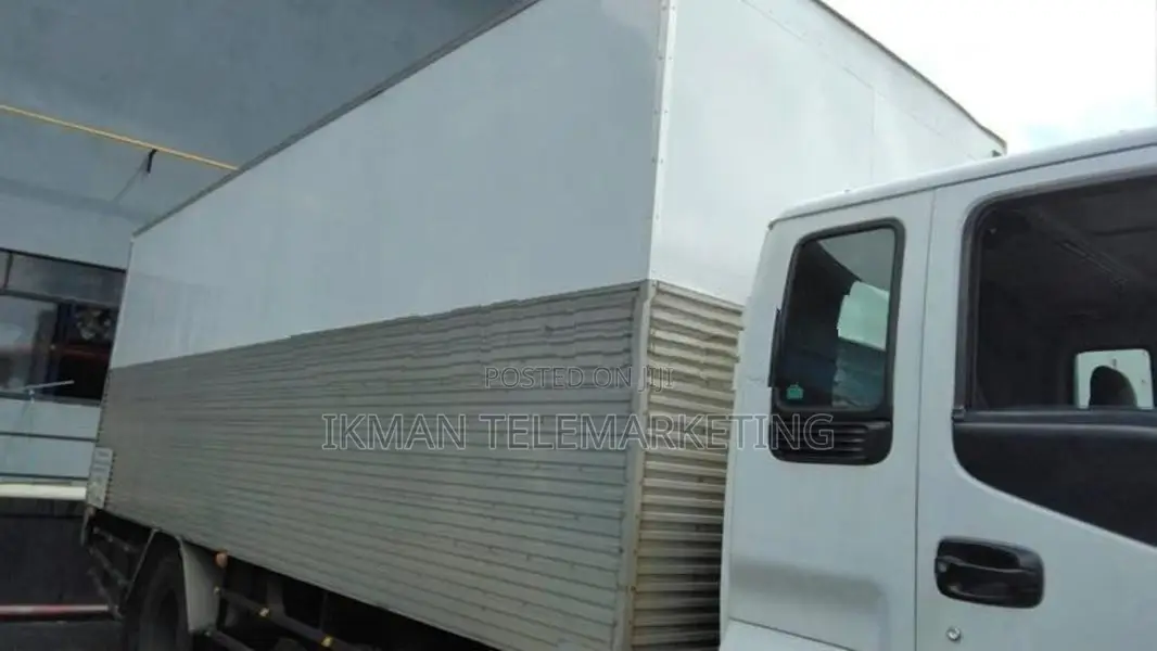 Isuzu FTR 20ft 2000