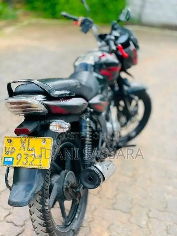 Bajaj Discover 125 2012