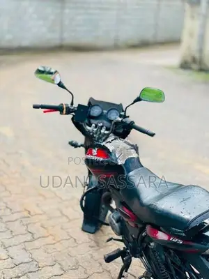 Bajaj Discover 125 2012