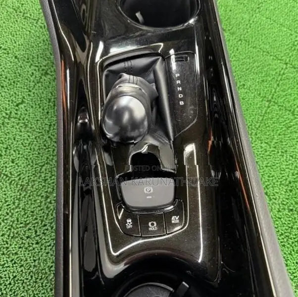 Toyota C-HR Center Console with Arm Rest