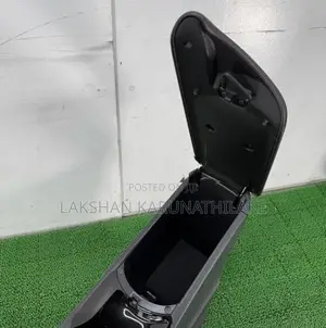 Toyota C-HR Center Console with Arm Rest