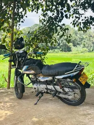 Bajaj CT100 2006