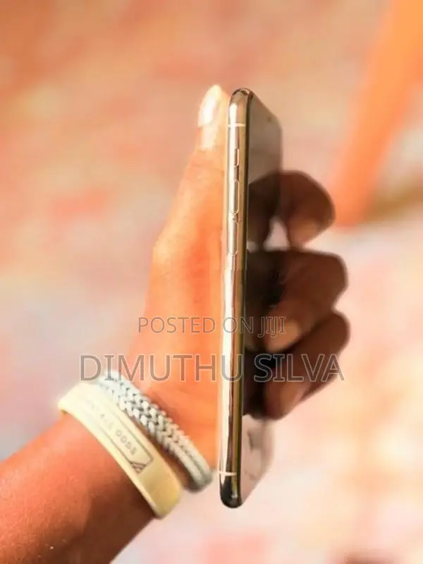 Apple iPhone 11 Pro (Used)