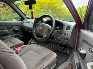 Nissan D22 Double cab 2008