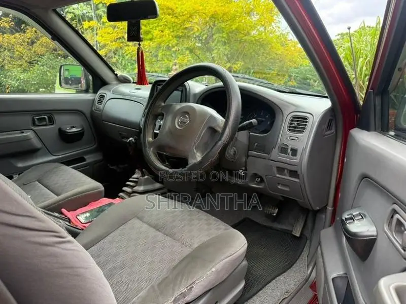 Nissan D22 Double cab 2008