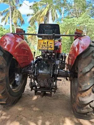 Massey Ferguson MF 1984