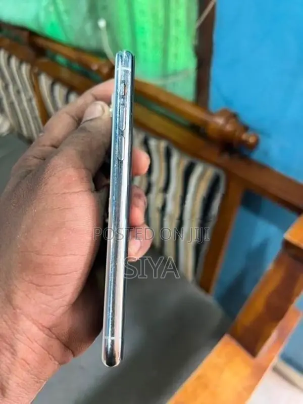 Apple iPhone 11 Pro (Used)