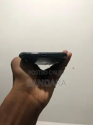 Apple iPhone 11 Pro Max (Used)