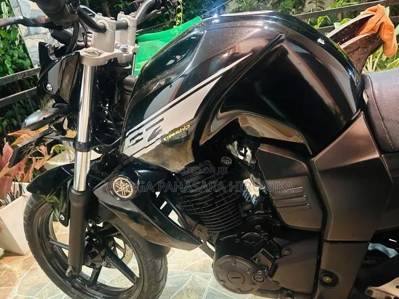 Yamaha FZS V1 S 1 2013
