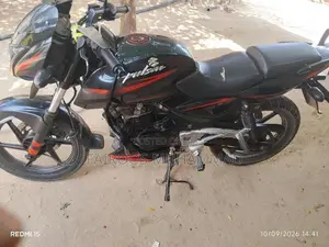 Bajaj Pulsar 180 2012