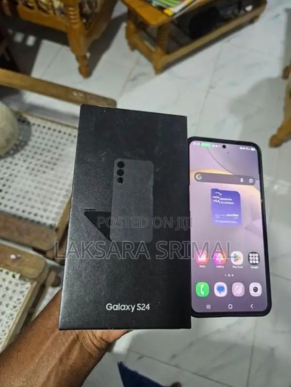 Samsung Galaxy S24 (Used)