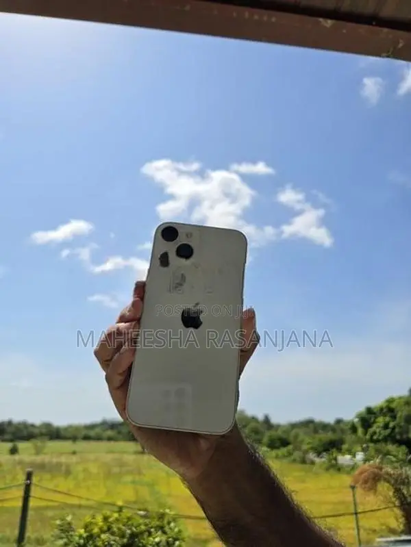 Apple iPhone 14 (Used)