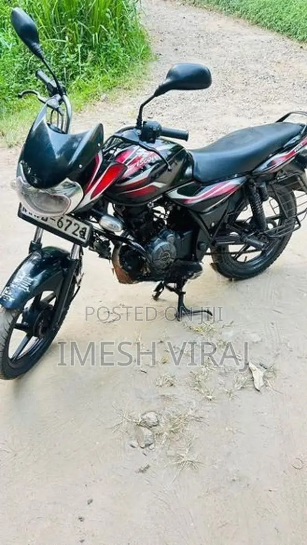 Bajaj Discover 2011