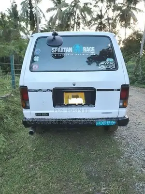 Nissan Vanette 1985