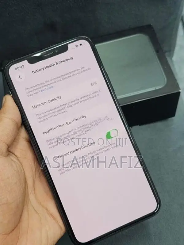 Apple iPhone 11 Pro Max 256GB (Used)