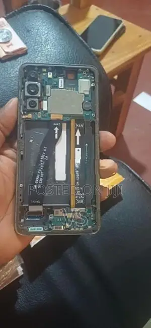 Samsung Galaxy S21 FE for Parts (Used)
