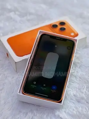 Apple iPhone XR (Used)