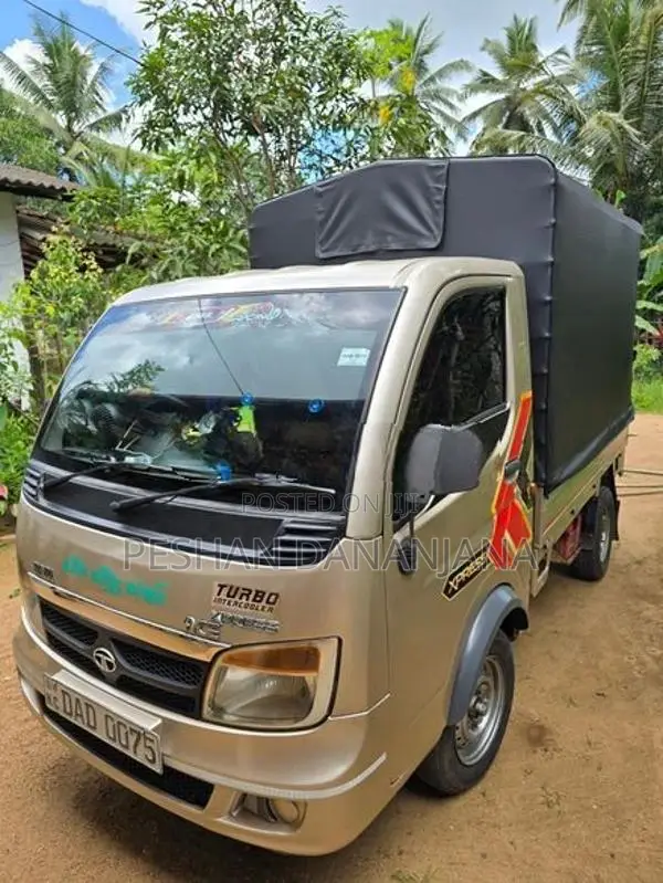 Tata Dimo Batta Xpress 2016