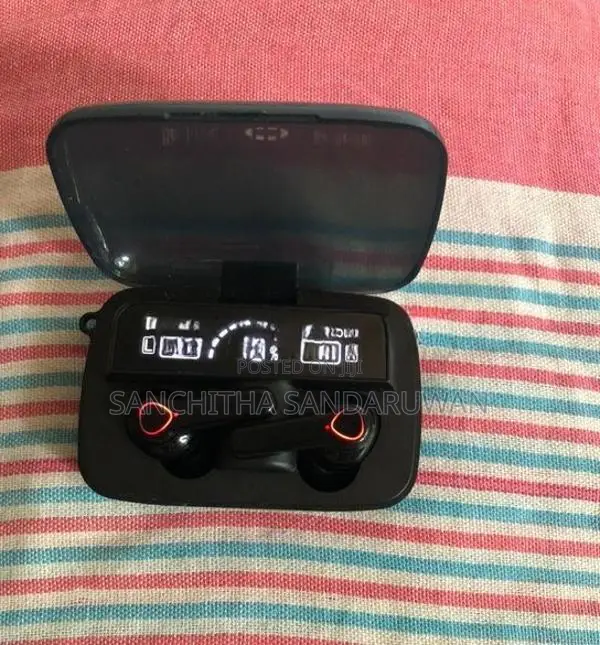 M19 True Wireless Earbuds