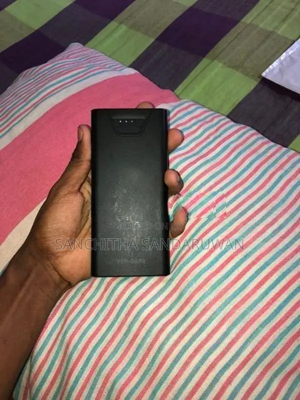 Ven-Dens 10000mAh Power Bank (Used)