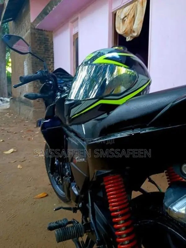 Honda CB Hornet 2015