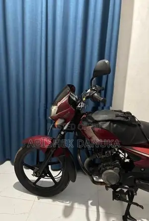 Bajaj Platina 125 2011