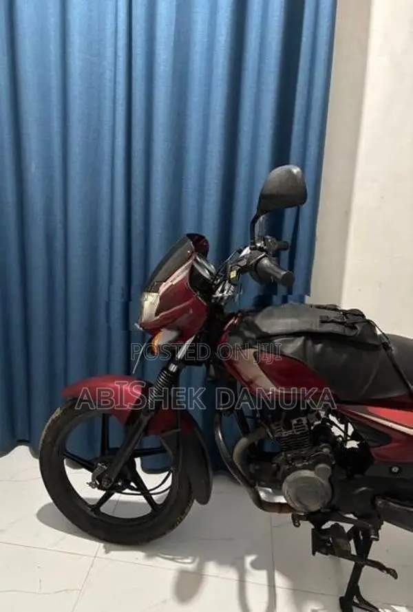Bajaj Platina 125 2011